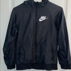 Nike Black Windbreaker Jacket (Youth)